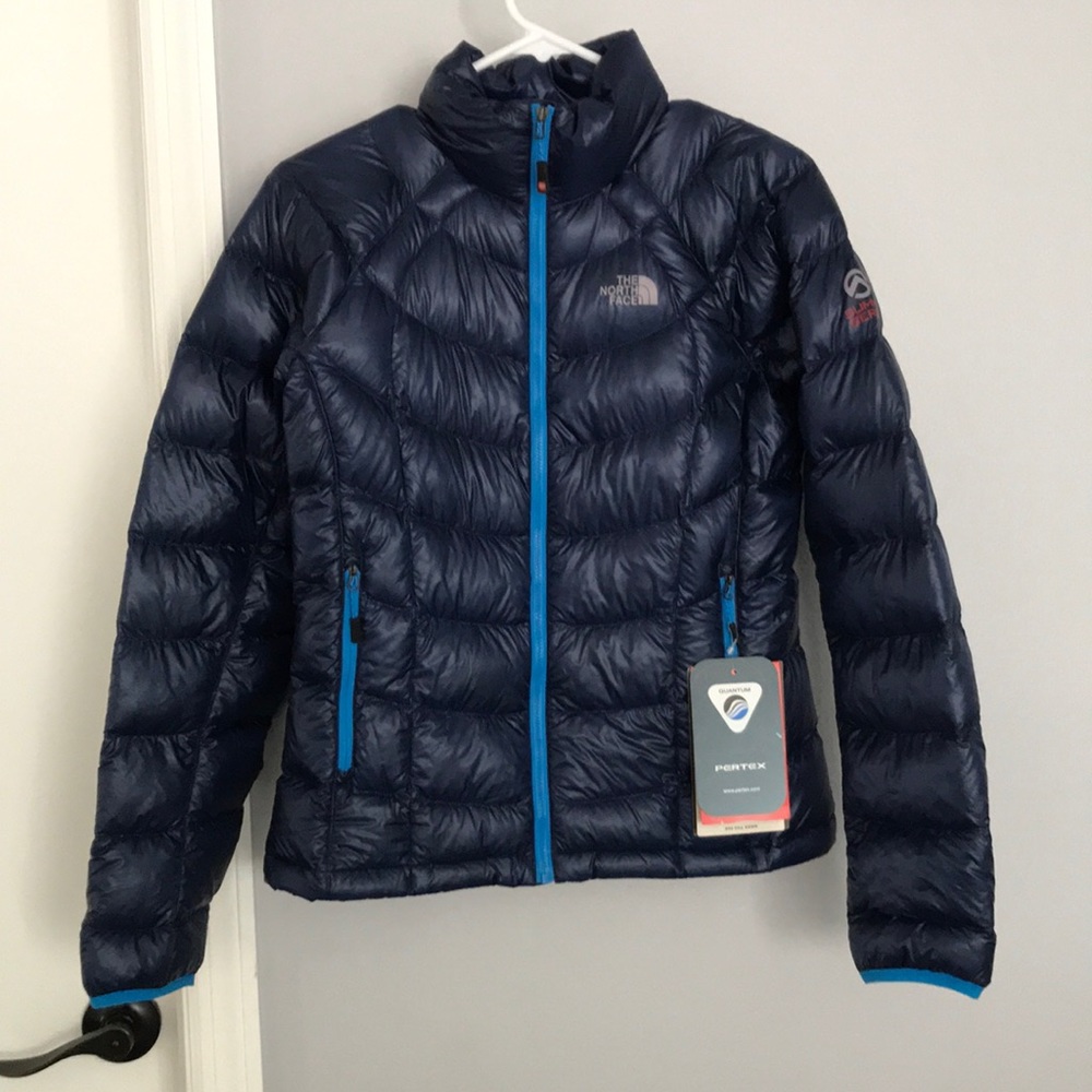 Women’s North Face puffy jacket